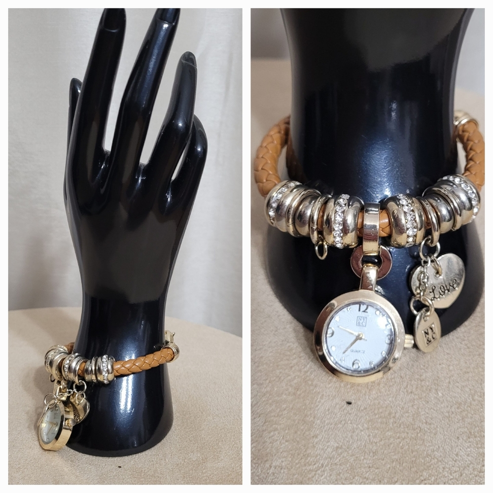 Charm watch